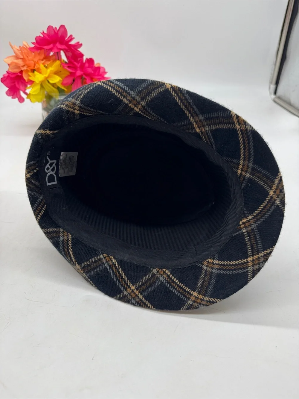 D & Y Plaid Hat with Tan & Cream Windowpane